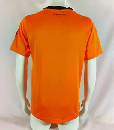 Afbeelding 2 van album Real Madrid derde retro-voetbalshirts 2013/14