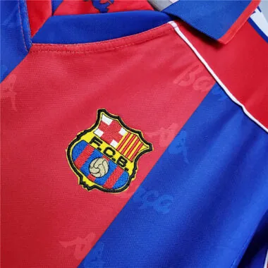 Imagem 3 do álbum 92-95 Barc Soccer Jerseys