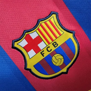 Image 4 de l’album 10-11 Barc Soccer Jerseys