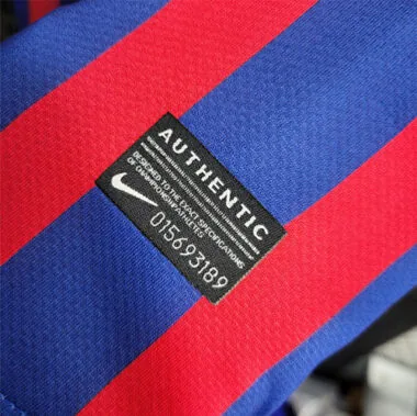 Immagine 5 dell’album Maglie da calcio Barc taglie 11-12