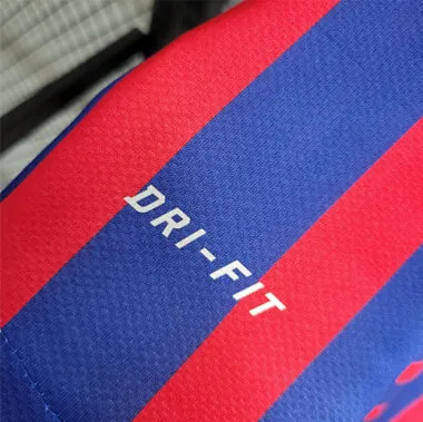 Immagine 11 dell’album Maglie da calcio Barc taglie 11-12