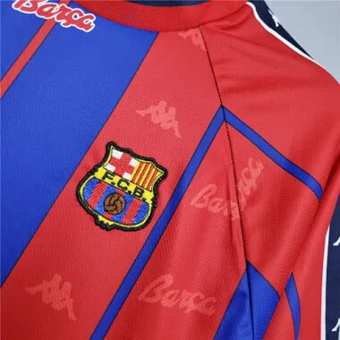 Afbeelding 3 van album 97-98 BAR voetbalshirts voor thuiswedstrijden