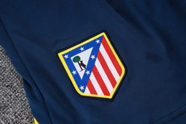 Image 15 de l’album Survêtement de l’Atlético de Madrid 25-26