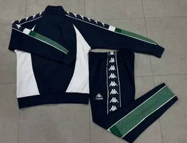 Imagem 2 do álbum 25-26 Real Betis Jackets