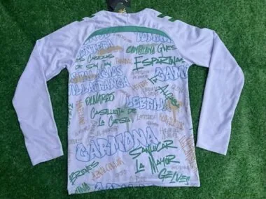 Image 2 de l’album 25-26 Real Betis Long Sleeve Soccer Jerseys