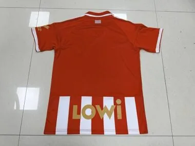 Imagem 2 do álbum 25-26 Granada Home Retro Soccer Jerseys