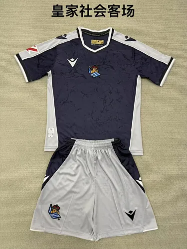 Camisetas de fútbol de la Real Sociedad para partidos fuera de casa de las temporadas 25-26