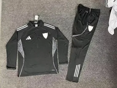 Tenue d'entraînement de football du FC Séville 26-27