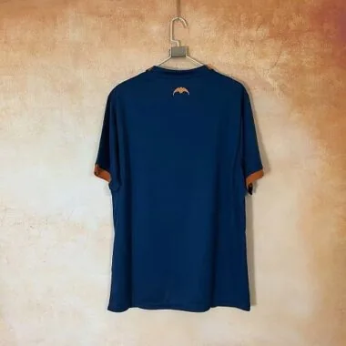 Image 2 de l’album 26-27 Valencia Away Soccer Jerseys
