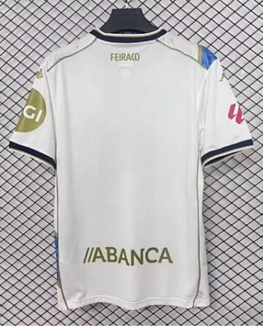 Afbeelding 2 van album 25-26 Deportivo La Coruña derde voetbalshirts