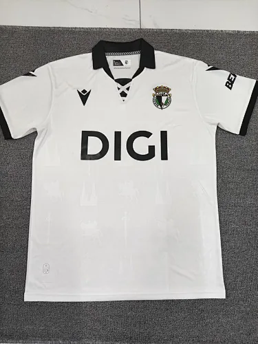 25-26 Burgos thuisvoetbalshirts