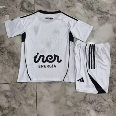 Image 2 de l’album Maillots de football pour enfants Albacete 25-26 (à domicile)