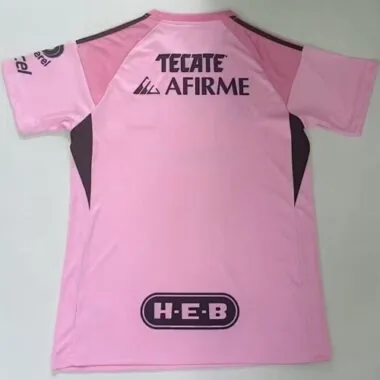 Afbeelding 2 van album 25-26 Tigres Goalkeeper Soccer Jerseys