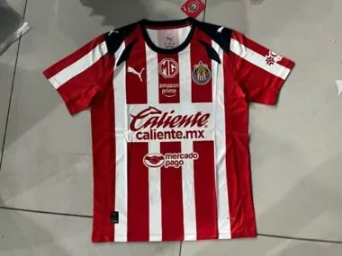 25-26 Chivas voetbalshirts voor thuiswedstrijden