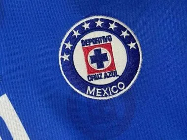 Imagen 3 del álbum 97-98 Cruz Azul Home Retro Soccer Jerseys