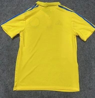 Image 2 de l’album Maillots de football et de polo du Club América 26-27