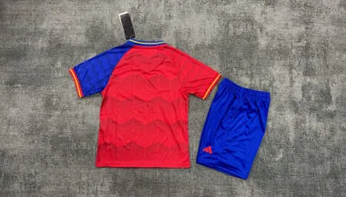 Image 2 de l’album Maillots de football de troisième ligne du Club América 25-26