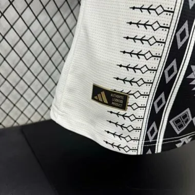 Immagine 4 dell’album 25-26 Maglie da calcio speciali del Club America