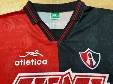 Immagine 5 dell’album 95-96 Atlas Home Retro Soccer Jerseys