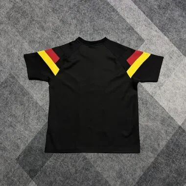 Afbeelding 2 van album 26-27 Duitse voetbalshirts