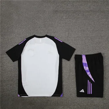 Afbeelding 2 van album 2024 Germany Training Soccer Jerseys