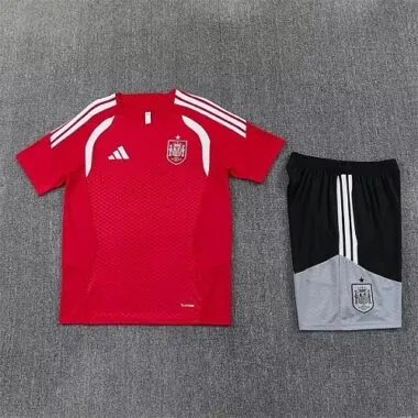 Imagem 2 do álbum 26-27 Spain Training Soccer Suit