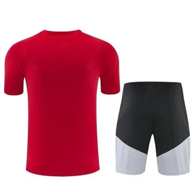 Imagem 3 do álbum 26-27 Spain Training Soccer Suit