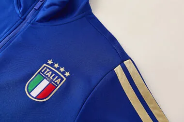 Imagem 6 do álbum 2026 Italy Jackets