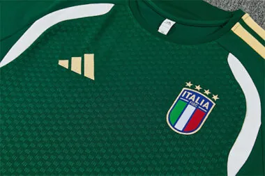 Imagem 5 do álbum 2026 Italy Training Soccer Suit