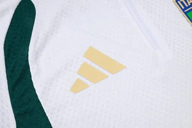 Image 19 de l’album Tenue de joueur Italie 2026 : maillot à manches courtes + pantalon