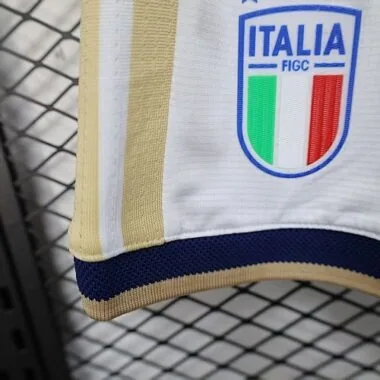 Imagen 6 del álbum 2026 Italy Home Player Version Shorts