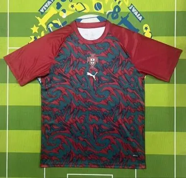 26-27 Voetbalshirts van Portugal