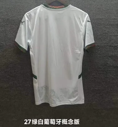 Afbeelding 2 van album 26-27 Portugal Special Soccer Jerseys