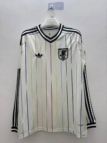 Maglie da calcio a maniche lunghe della nazionale giapponese per le trasferte 2026