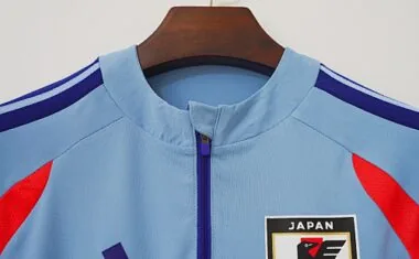 Immagine 5 dell’album Tuta da ginnastica a maniche lunghe “Japan” 2026