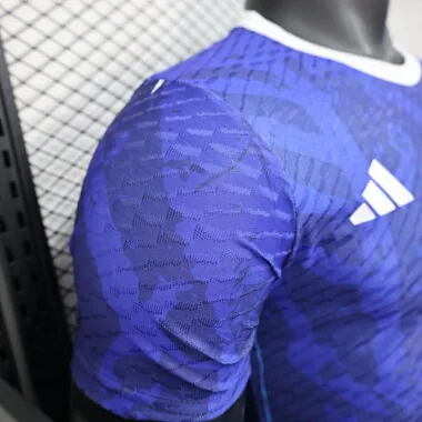 Afbeelding 3 van album 25-26 Voetbalshirts in de spelersversie van Japan