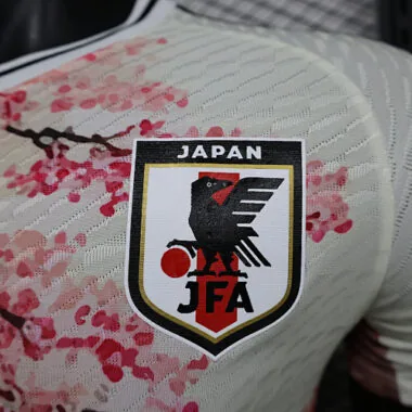 Image 3 de l’album Maillots de football « Édition spéciale joueurs » du Japon 2024