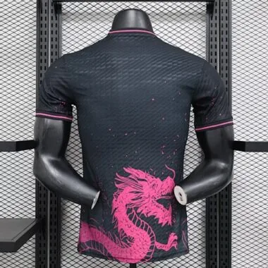 Immagine 2 dell’album Maglie da calcio 2024 della nazionale giapponese (versione giocatori)