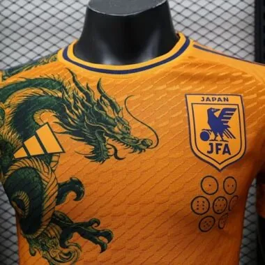 Immagine 3 dell’album Maglie da calcio “Special Player Version” 2024 del Giappone