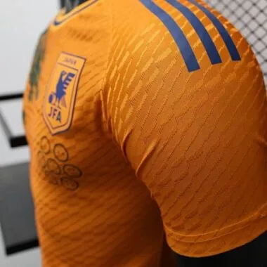 Immagine 4 dell’album Maglie da calcio “Special Player Version” 2024 del Giappone