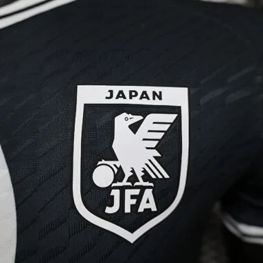 Immagine 3 dell’album Maglie da calcio “Special Player Version” 2024 del Giappone