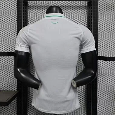 Imagem 9 do álbum Camisolas de futebol da seleção do País de Gales para jogos fora de casa de 2026 (versão dos jogadores)