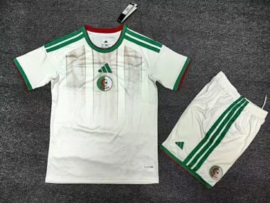 26-27 Algerije thuisvoetbalshirts