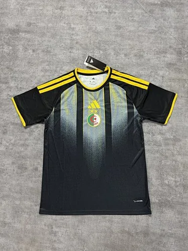 26-27 Trainingsshirts van Algerije