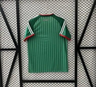 Afbeelding 2 van album Voetbalshirts voor uitwedstrijden van Algerije 2026