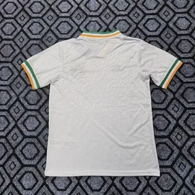 Afbeelding 2 van album Ierse voetbalshirts 2026
