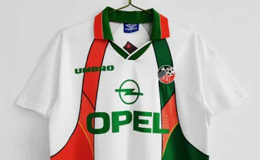 Imagem 3 do álbum 94/96 Ireland Away Retro Soccer Jerseys