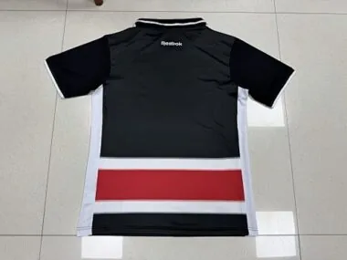 Imagen 2 del álbum Camisetas especiales de fútbol de Jamaica 2026