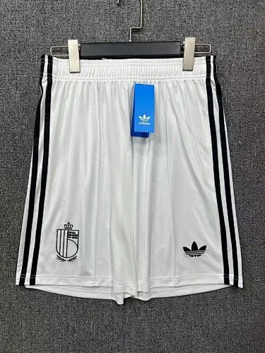 26–27 Belgien Auswärts-Fußballshorts