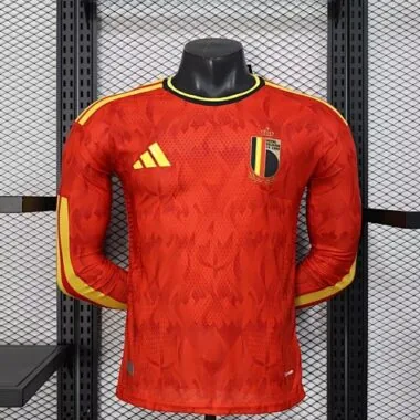 26–27 Belgien Heimtrikots für Spieler